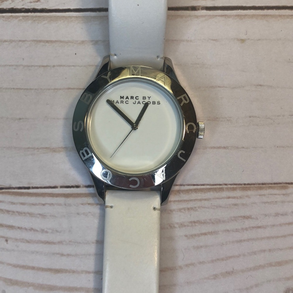 White leather band watch